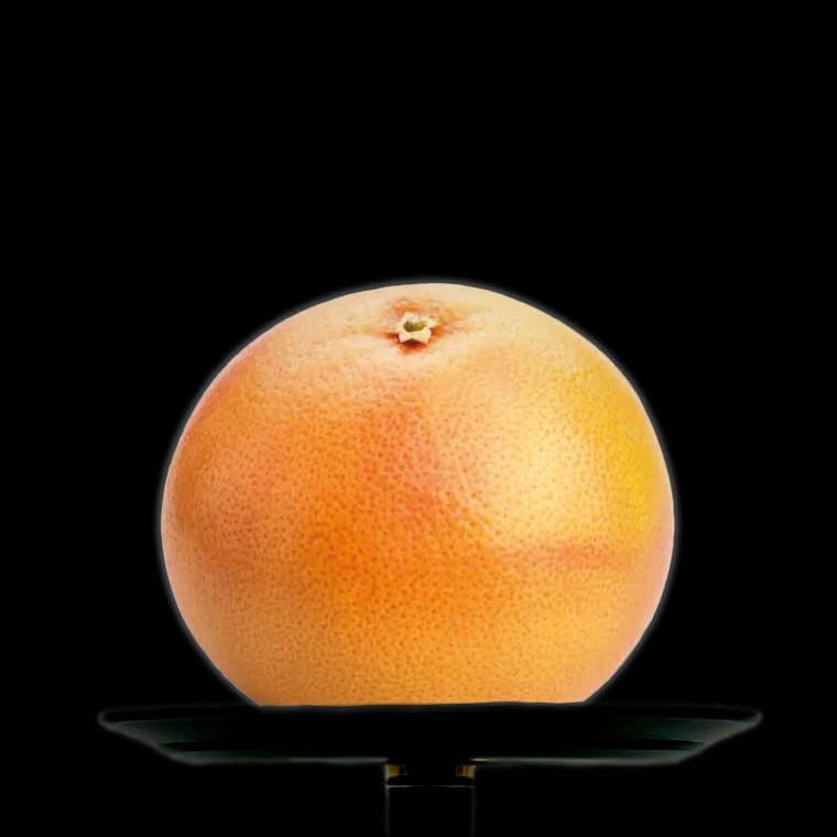 Чаша на апельсине