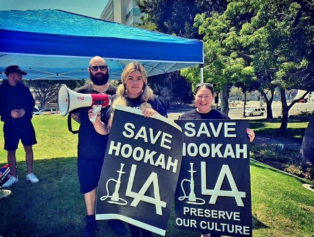 В канале Hookah Insider новый пост - ЖИТЕЛИ ЛОС-АНДЖЕЛЕСА🇺🇸 ВНОВЬ ВЫШЛИ НА ЗАЩИТУ СВОЕЙ СКРЕПЫ — КАЛЬЯННОЙ КУЛЬТУРЫ | HOOKAH-HOUSE | Доставка и аренда кальянов